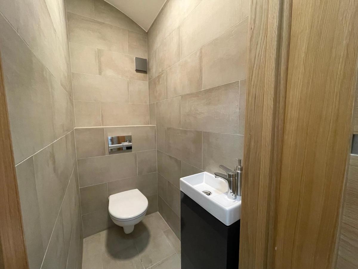 Modern Guest House In City Center I Room 3 วิลนีอุส ภายนอก รูปภาพ